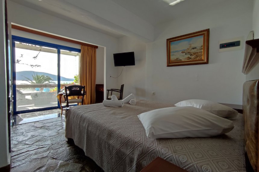 Family room with sea view